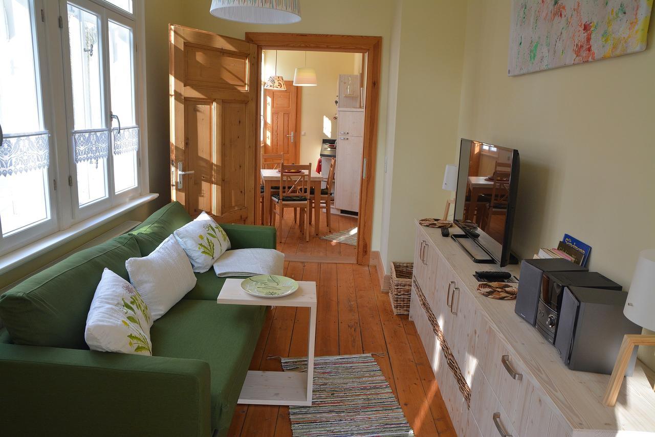 Landgasthof Alter Bahnhof Heyerode Room photo